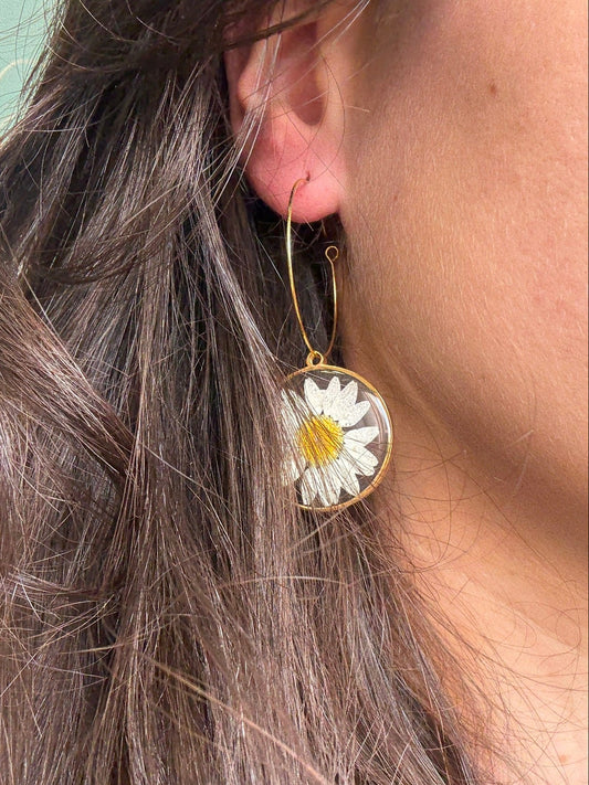 Boucle ESMEE - Fleur blanches